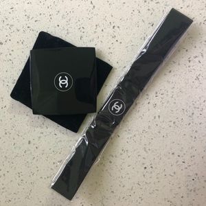 Chanel headband and mirror